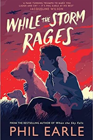 While the Storm Rages: The eagerly awaited new novel from the bestselling author of When the Sky Falls